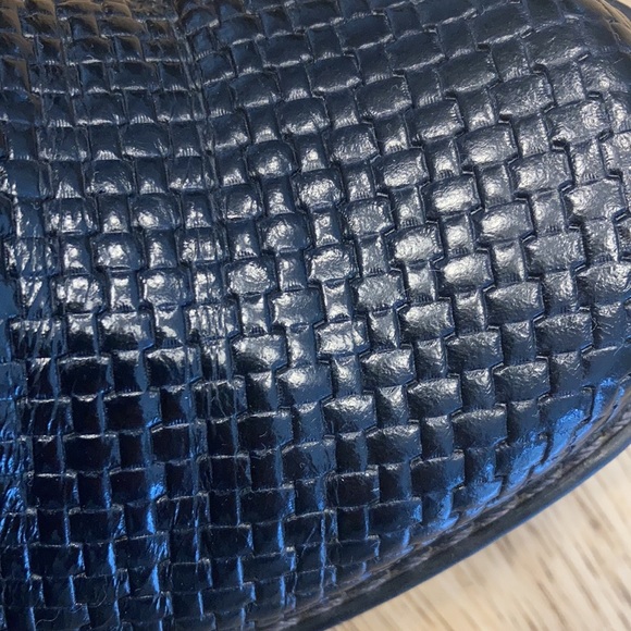 Beautiful Clarks Artisan collection black woven - Picture 6 of 10